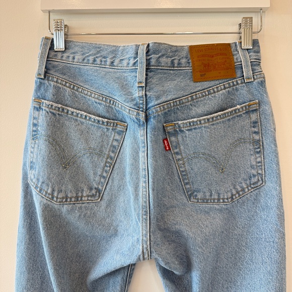 Levi’s Premium 501 Distressed Light Blue Denim Straight Leg Jeans Womens W26 L26 - Picture 6 of 10